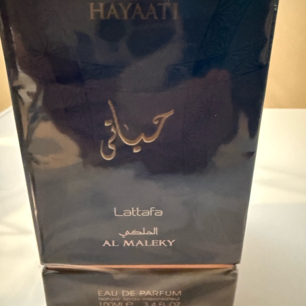 Lattafa Hayaati Al Maleky Eau De Parfum